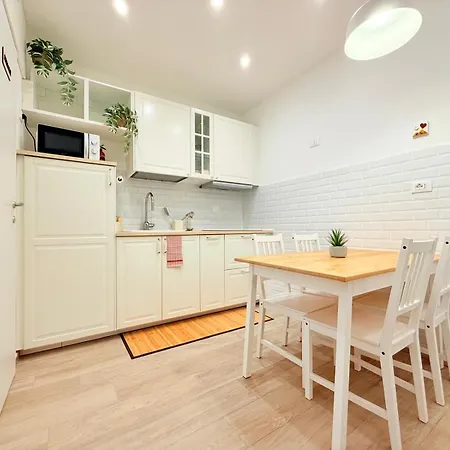 Apartment New In The Prada Foundation *